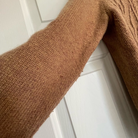 JCrew Women’s Lambswool Pullover Sweater - Picture 8 of 13